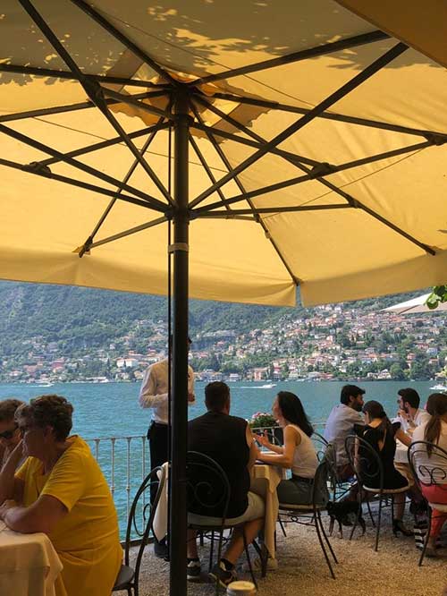 A restaurant scene by the sea