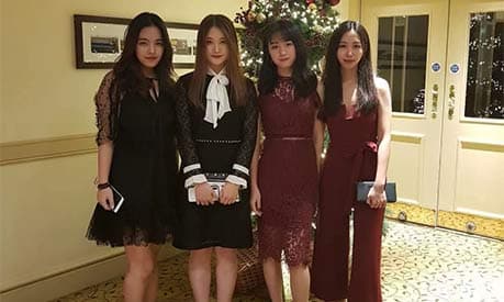 Mingli Xu and 3 of her friends