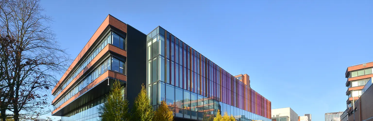 Image of Alliance Manchester Business School from Oxford Road
