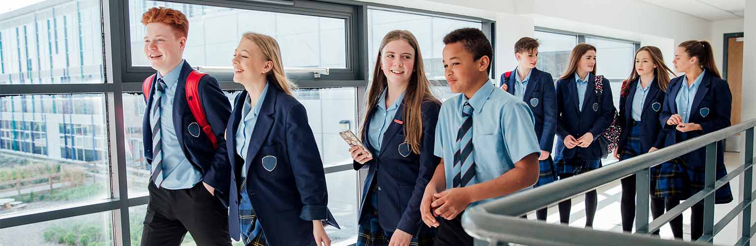 A group of students walking to class in high school